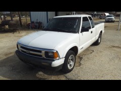 BUY CHEVROLET S-10 1995 EXT CAB 122.9