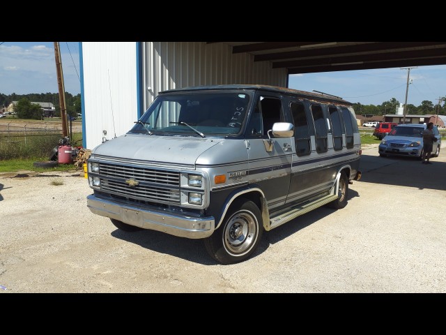 BUY CHEVROLET VAN 1983 G20 VAN, Greater Lufkin Auto Auction